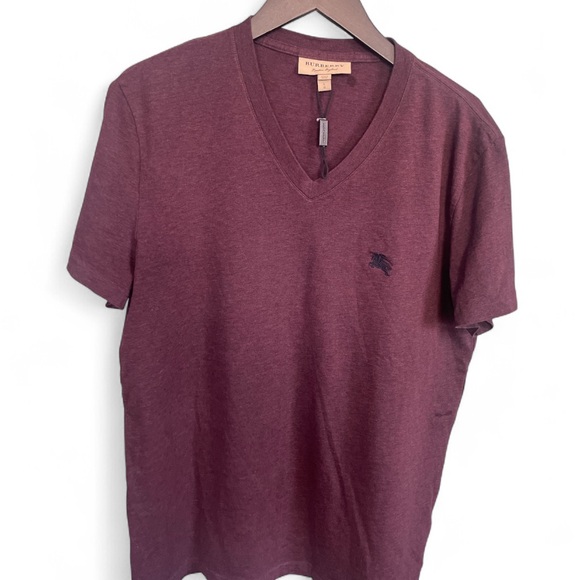 Burberry Men's Maroon V-Neck T-Shirt - Picture 1 of 2